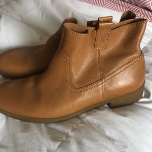 Ankle leather boots 🥾 New